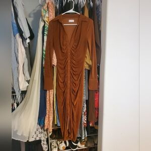 Chic Long Sleeve Ruched Dress in Brown
